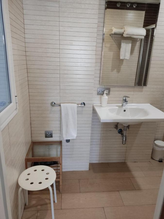 Apartamento Puerta Del Arenal - Kainga Homes Sevilla Eksteriør billede