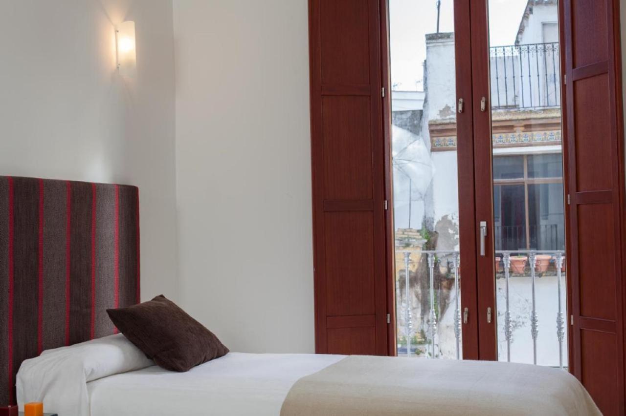 Apartamento Puerta Del Arenal - Kainga Homes Sevilla Eksteriør billede