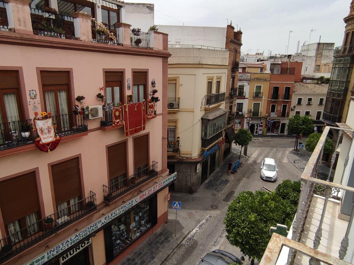 Apartamento Puerta Del Arenal - Kainga Homes Sevilla Eksteriør billede